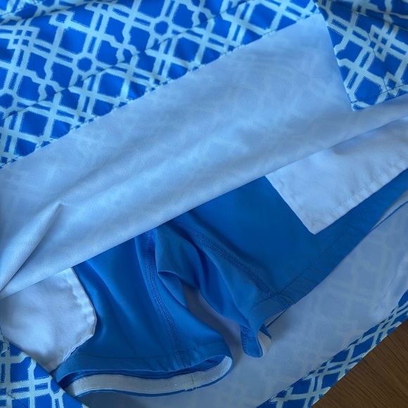 Vineyard Vines Performance Skort Skirt Women’s Blue Printed Skort Size 4 - Picture 5 of 8